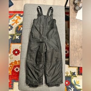 Circo Toddler Size  4T Unisex Black Snowpants Overall Adjustable Straps